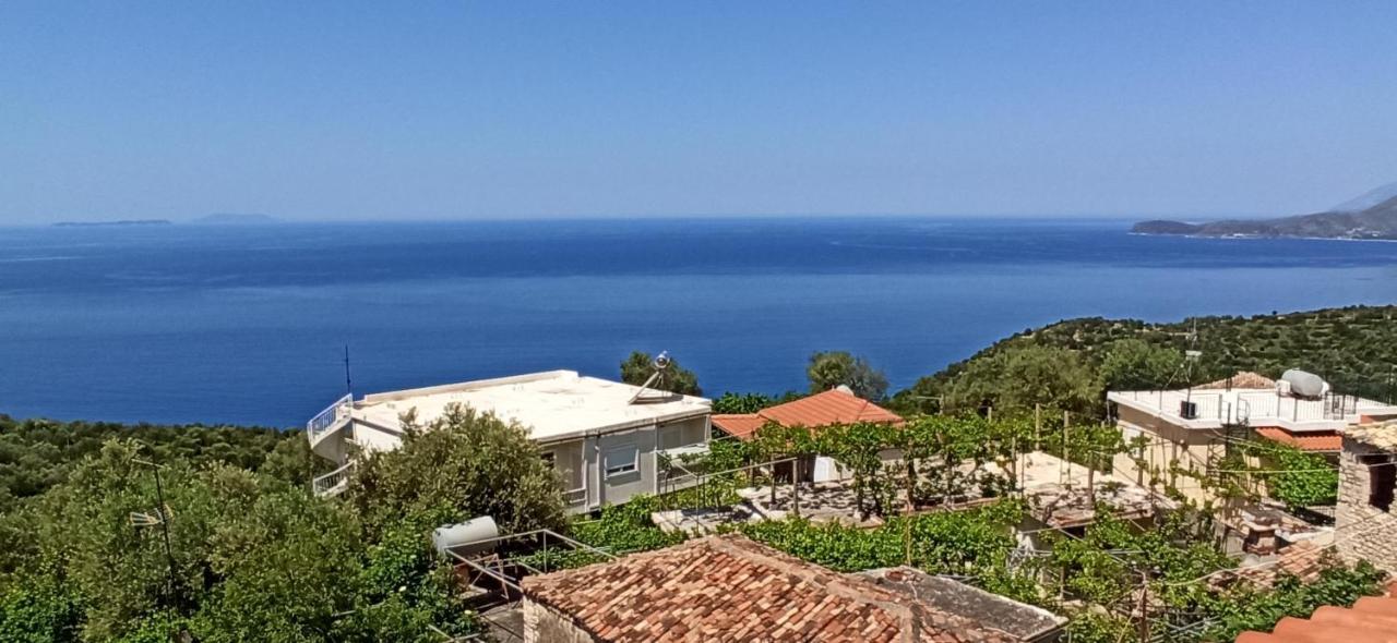Villa Family Bitri Piqeras Exterior photo